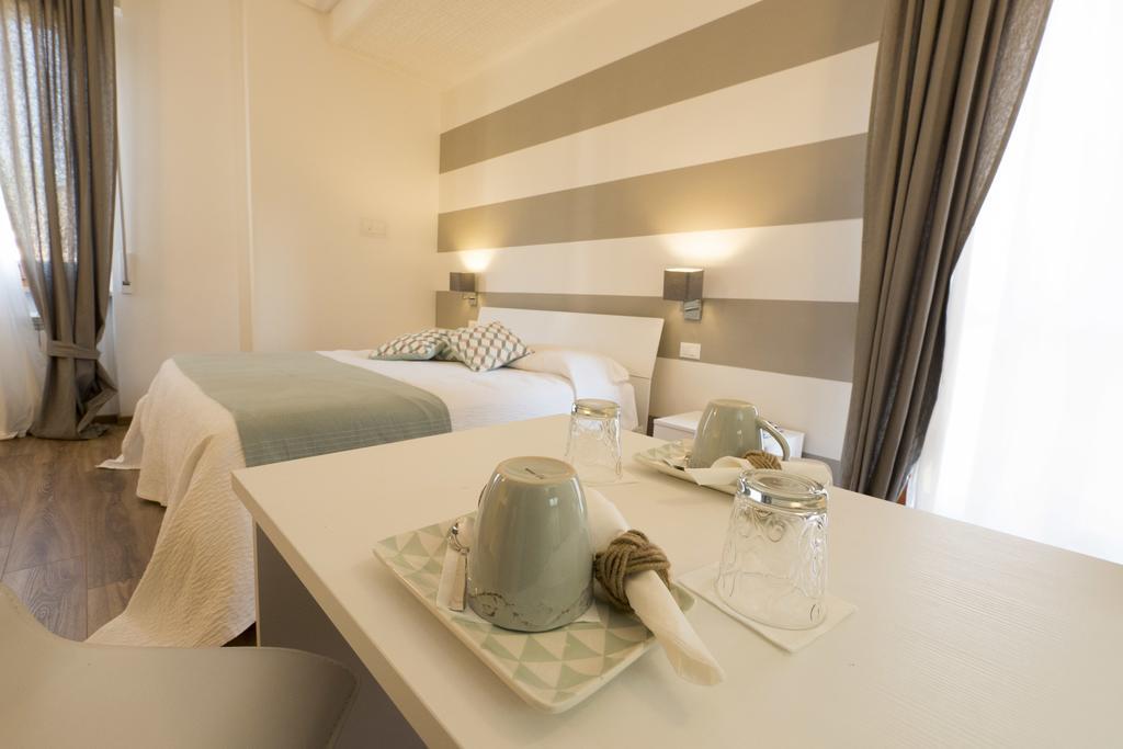 Suite Simonetta Sarzana Ngoại thất bức ảnh